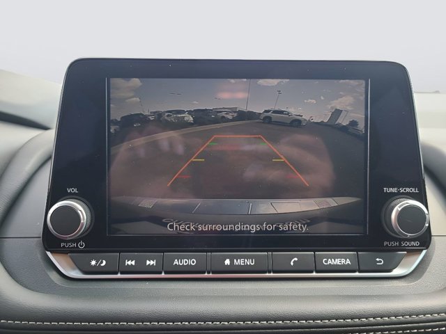 Certified 2024 Nissan Rogue SV image 13