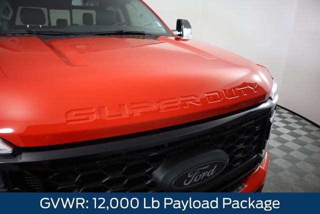 New 2026 Ford F350 Lariat w/ Black Appearance Package image 17