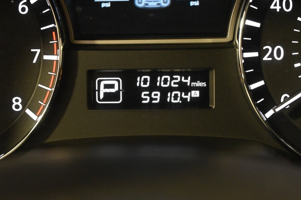 Used 2014 Nissan Altima 2.5 SL w/ Moonroof Package image 26