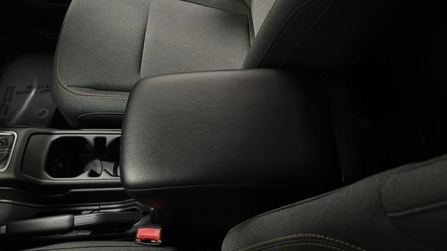 Used 2024 Jeep Wrangler Unlimited image 19