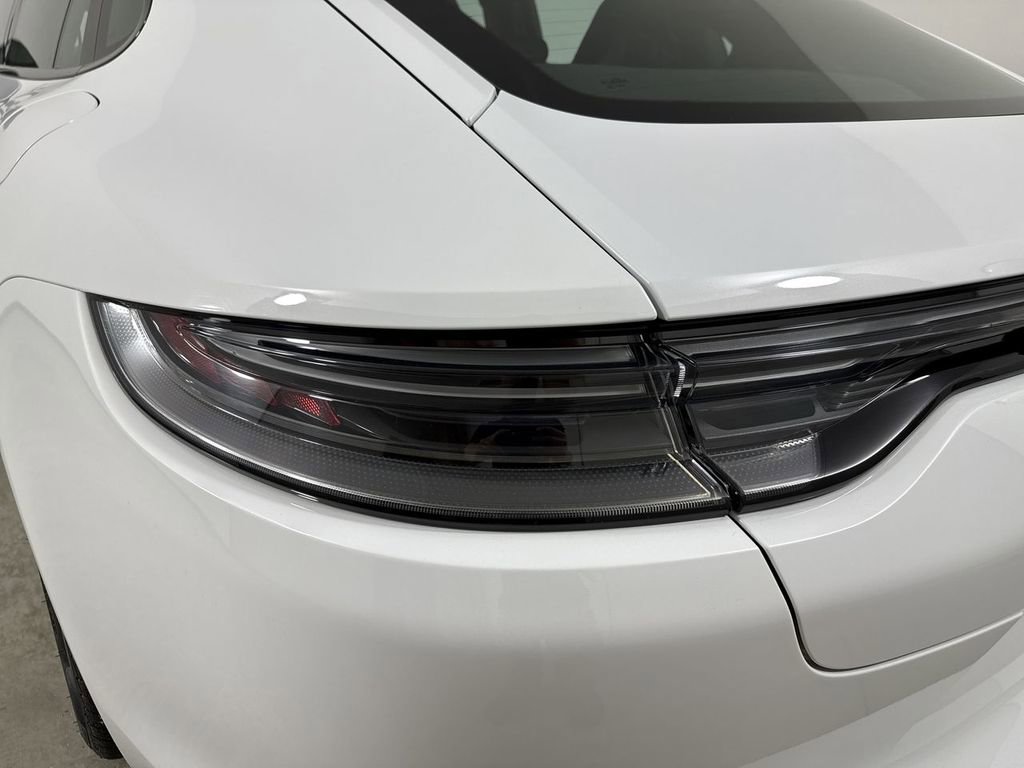 Certified 2023 Porsche Panamera 4 image 18