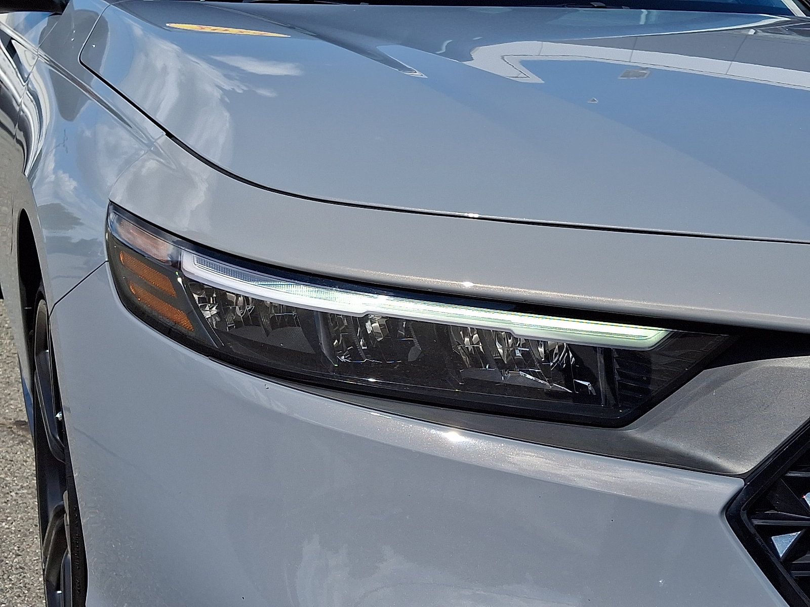 Used 2024 Honda Accord Sport image 10