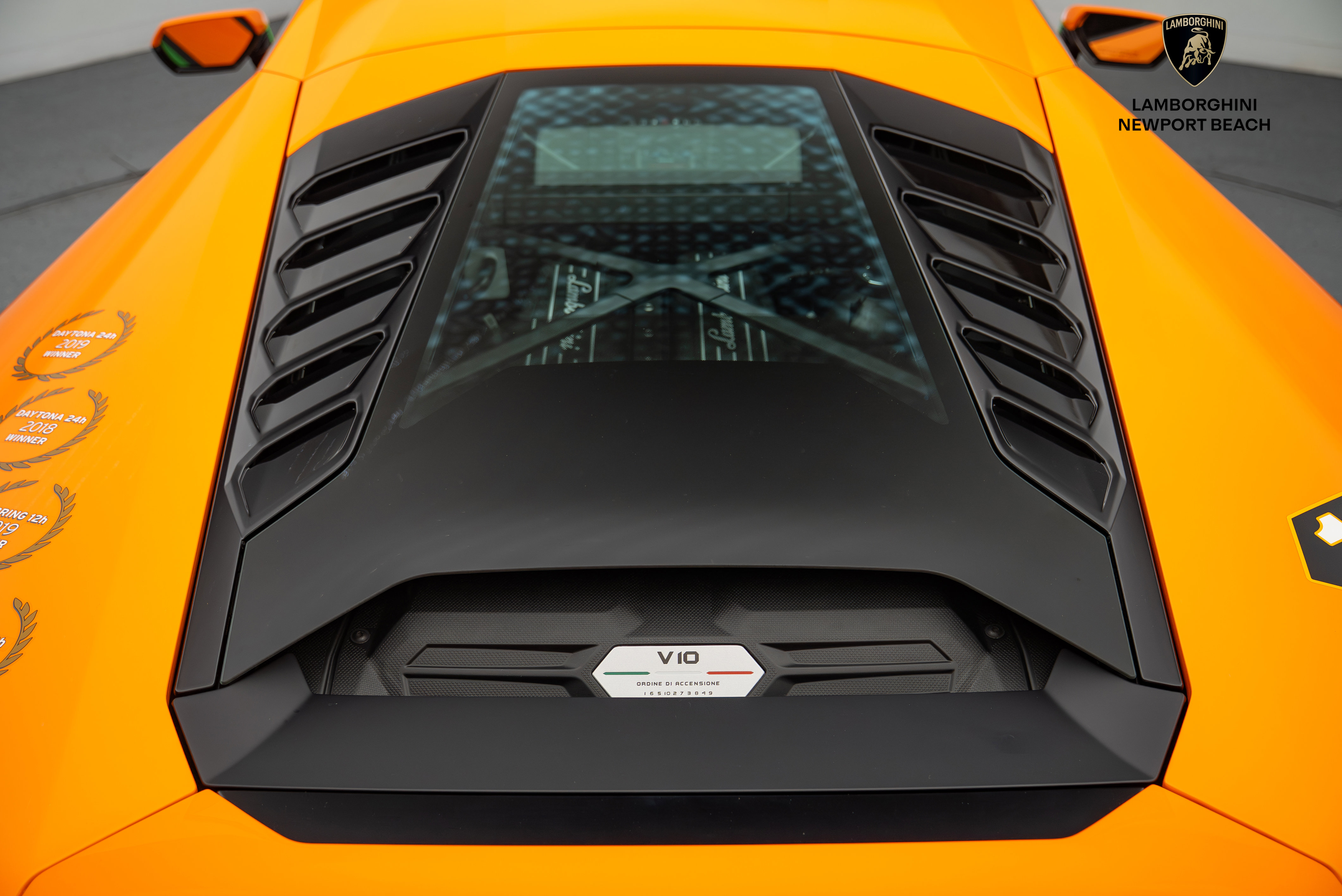 Used 2020 Lamborghini Huracan EVO image 20