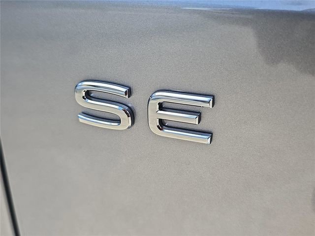 New 2026 Volkswagen Atlas SE FWD image 6