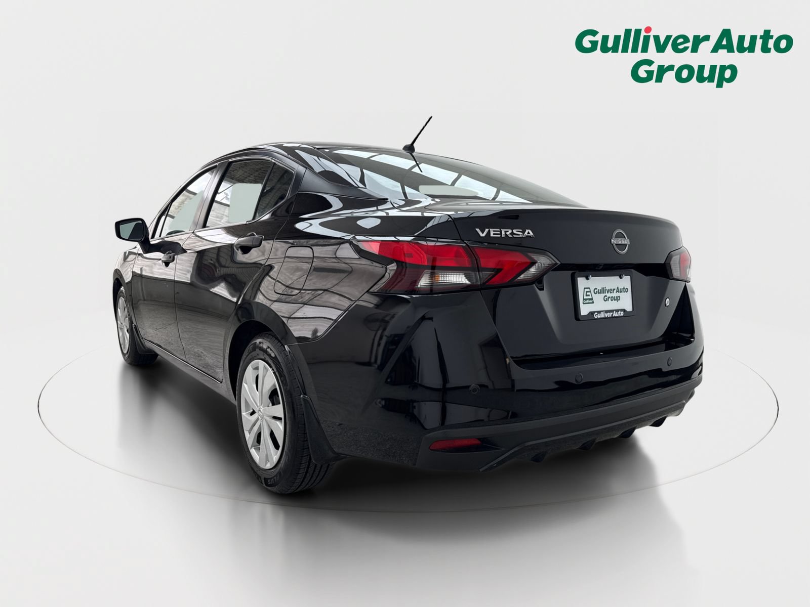 Used 2024 Nissan Versa S w/ Trunk Package FWD image 5