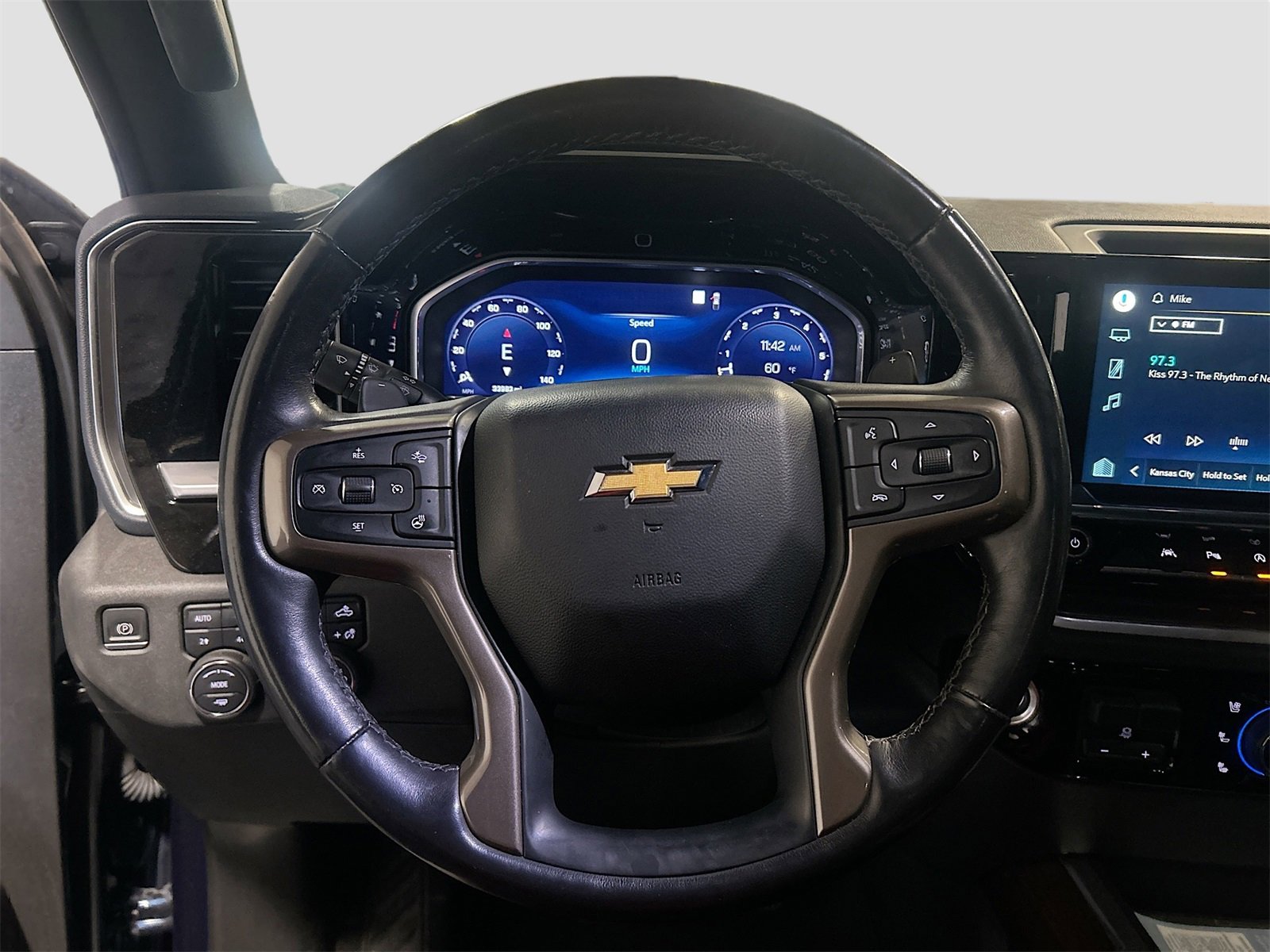 Used 2022 Chevrolet Silverado 1500 High Country w/ Z71 Off-Road Package image 11