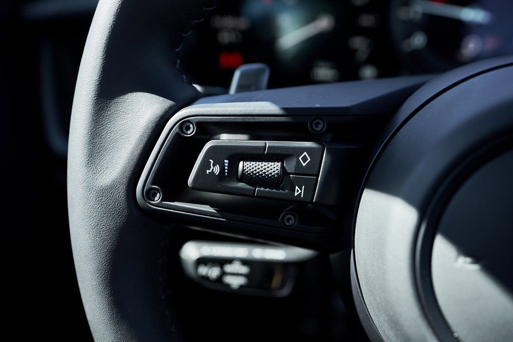 Used 2024 Porsche 911 Carrera 4S w/ Premium Package image 46