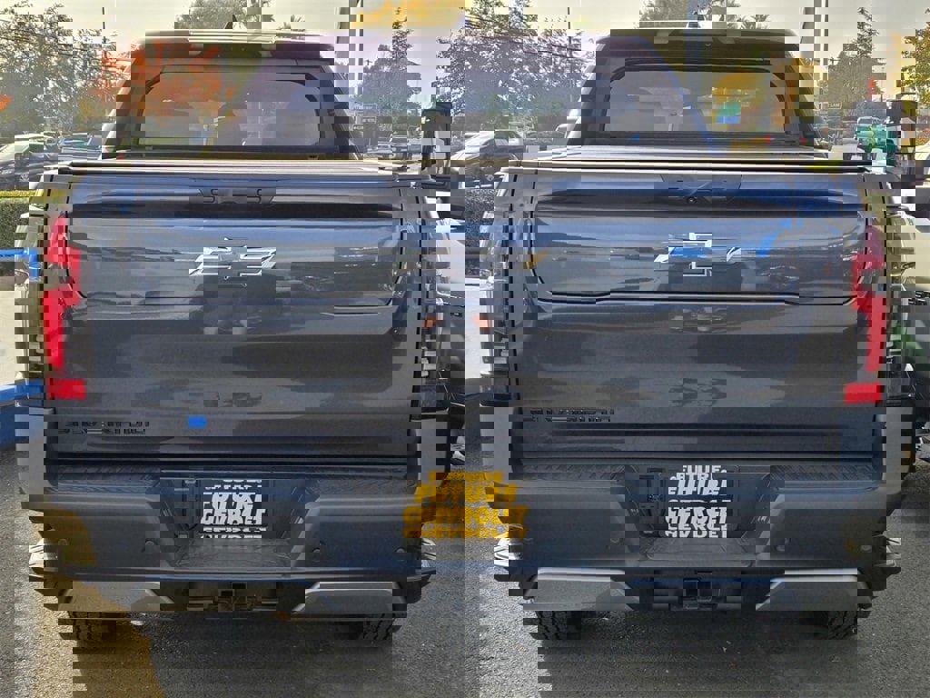 New 2026 Chevrolet Silverado EV Trail Boss image 3