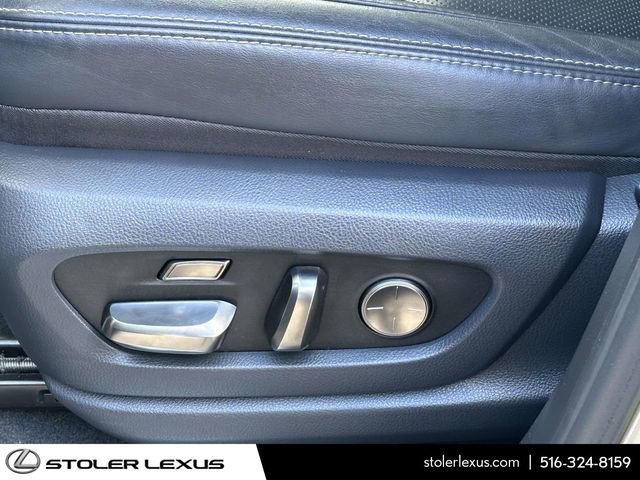 Used 2023 Lexus LX 600 4WD w/ Appearance Package image 19