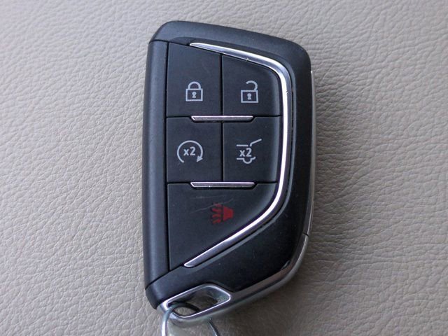 Used 2024 Cadillac XT4 Premium Luxury FWD image 28