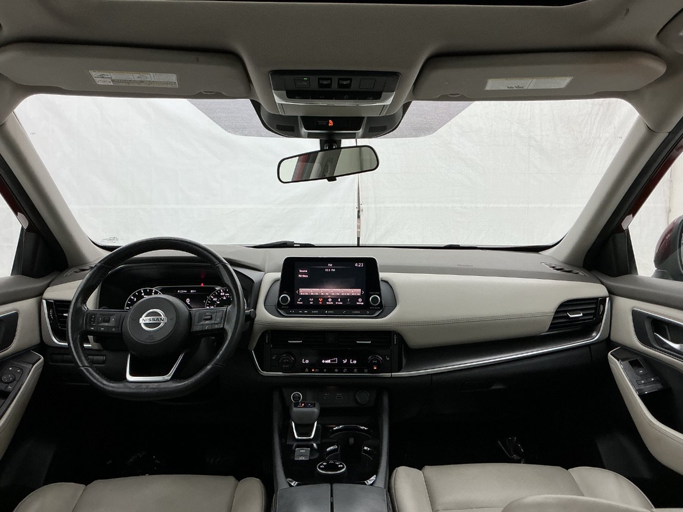 Used 2021 Nissan Rogue SV w/ Premium Package AWD/4WD image 28