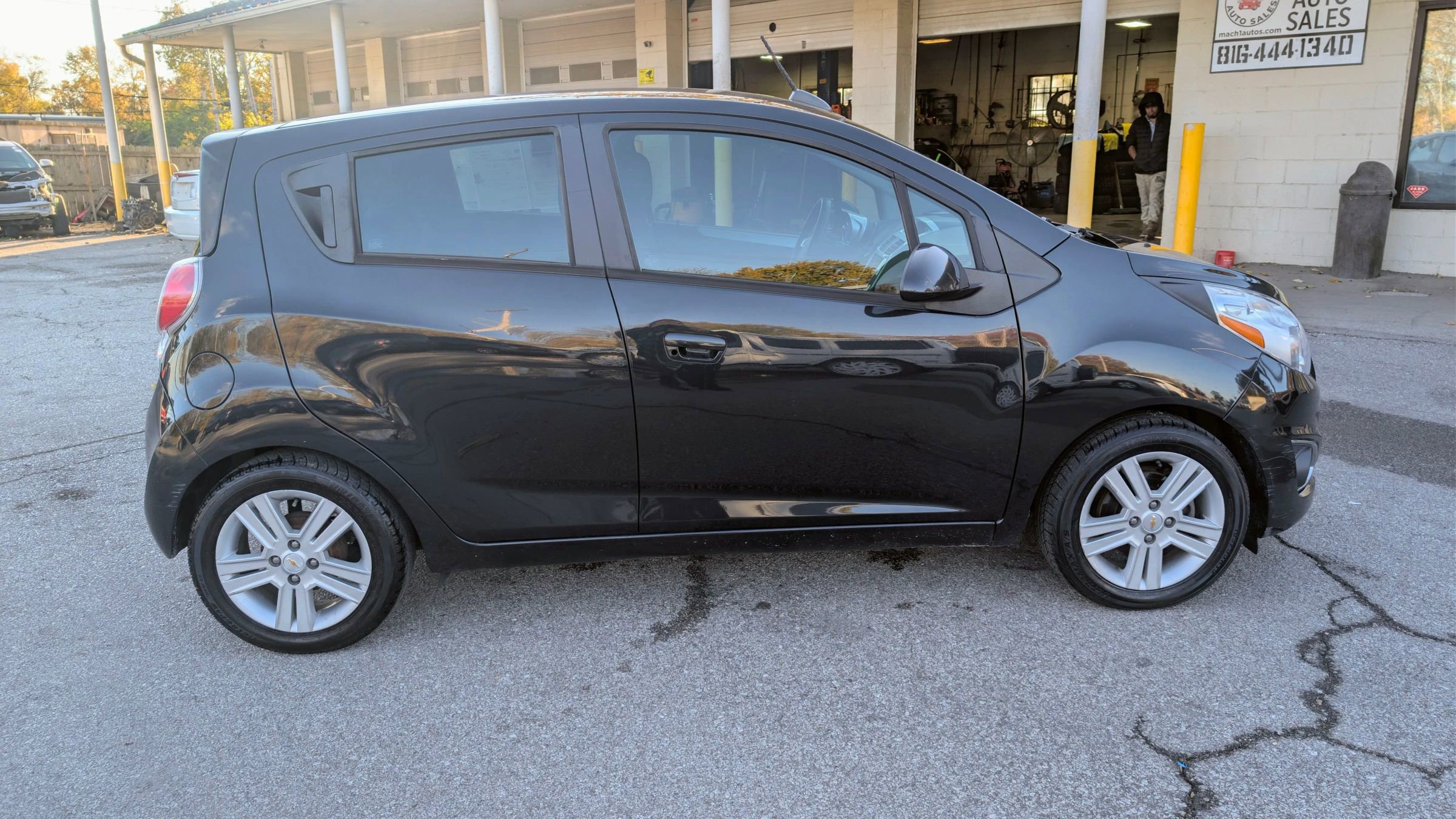 Used 2015 Chevrolet Spark LT image 6