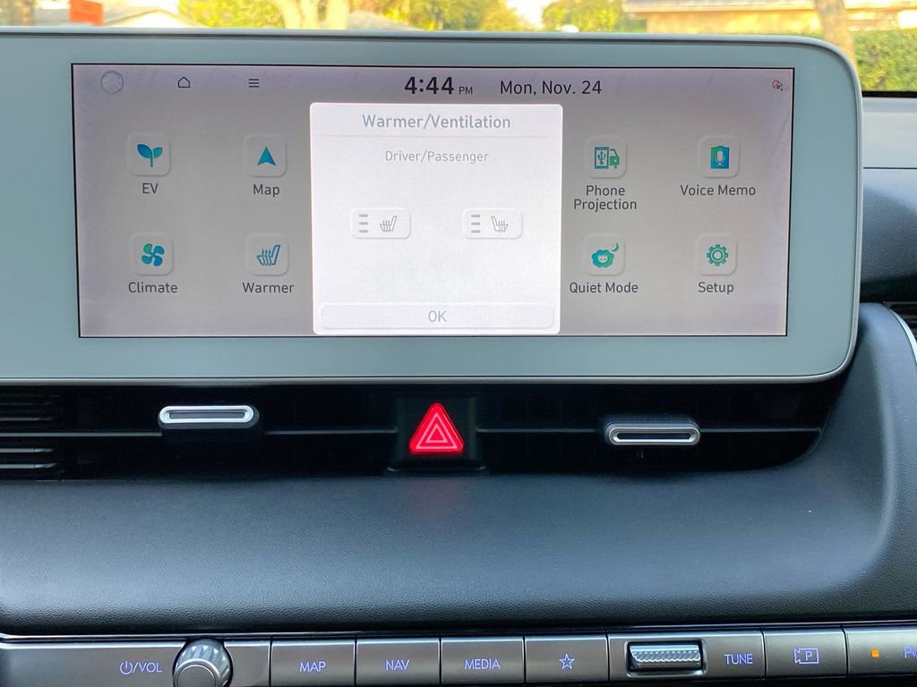 Used 2022 Hyundai Ioniq 5 SE w/ Cargo Package image 26