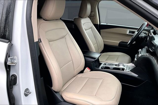 Used 2020 Ford Explorer Limited image 7