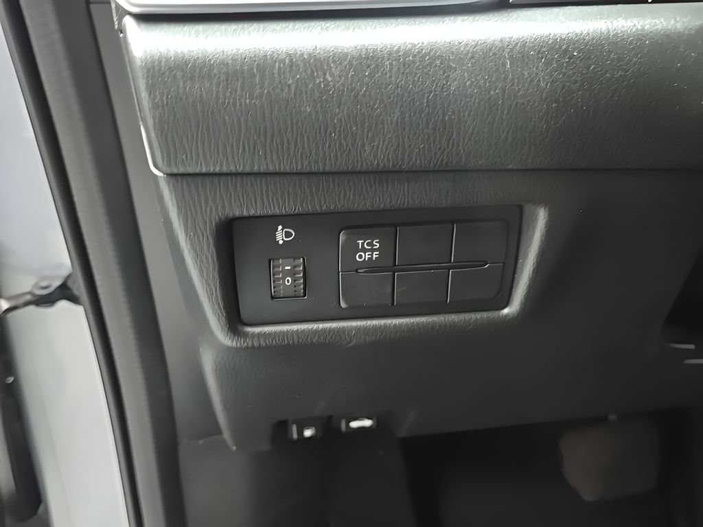 Used 2019 MAZDA CX-5 Sport FWD image 13