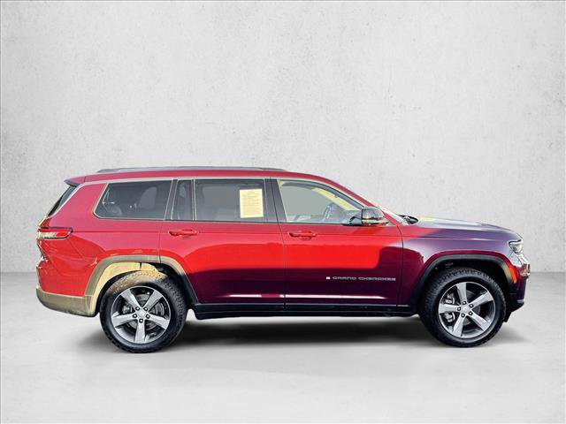 Used 2021 Jeep Grand Cherokee L Limited w/ Luxury Tech Group II video 4