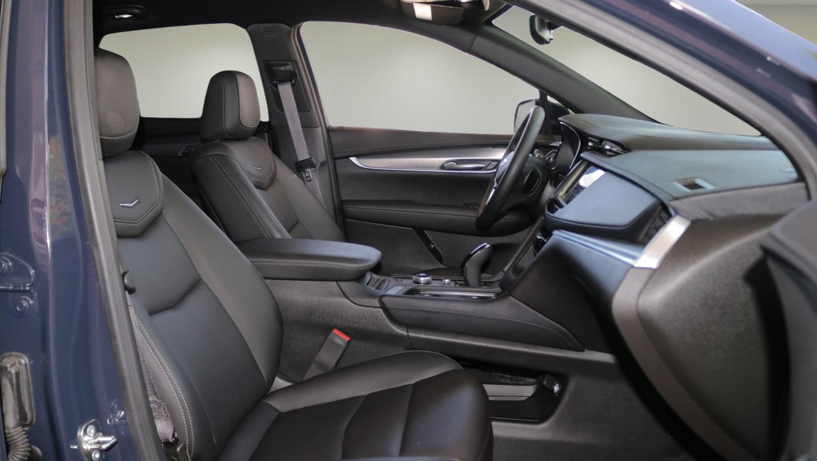 Used 2024 Cadillac XT5 Luxury FWD image 17