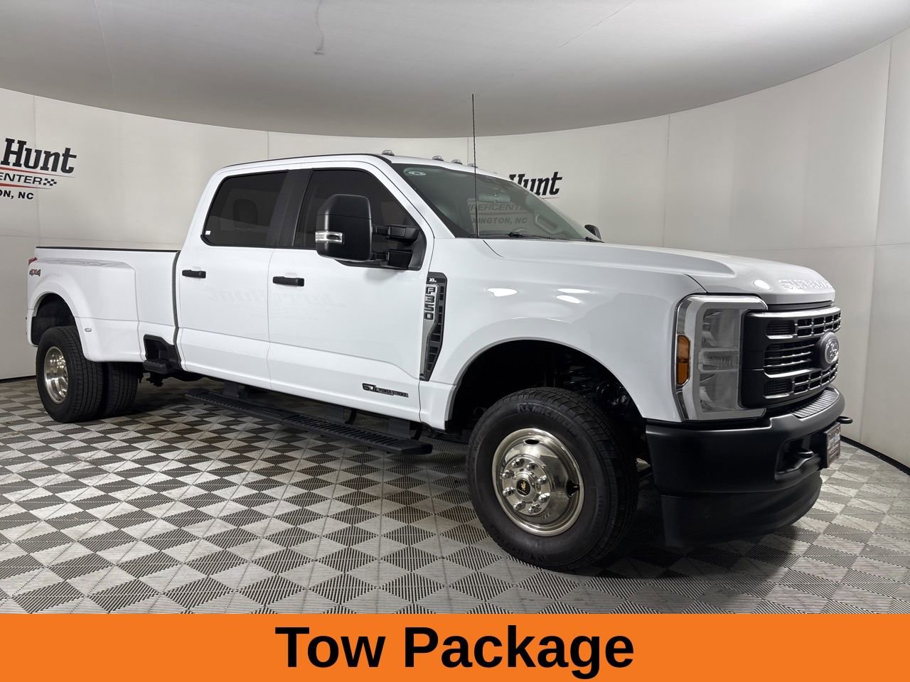 Used 2024 Ford F350 XL image 6