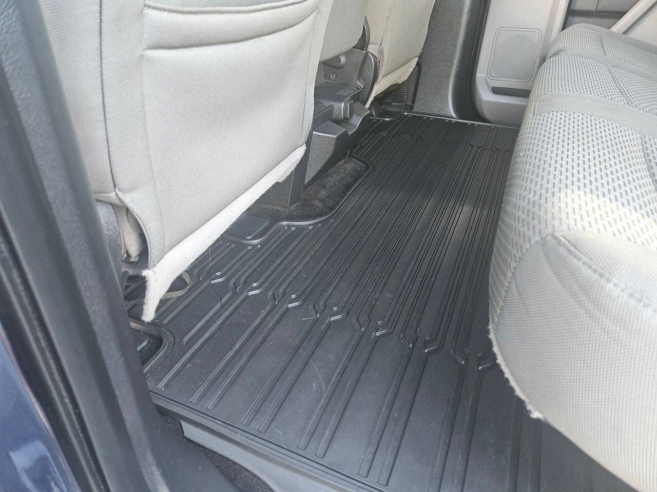Used 2015 Ford F150 XLT RWD image 35