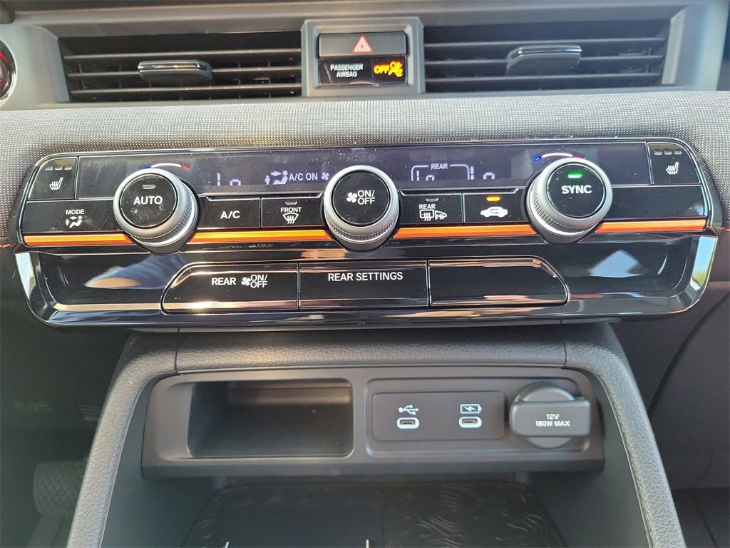 Certified 2026 Honda Passport TrailSport image 38