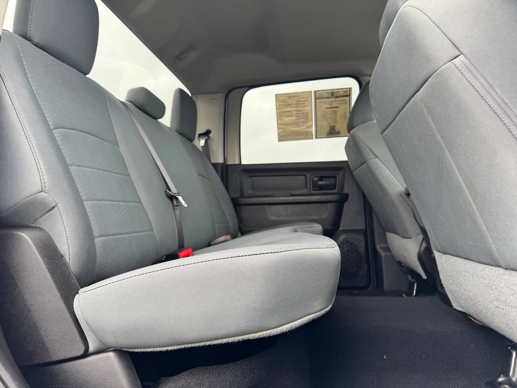 Used 2019 RAM 1500 ST w/ SXT Plus Group AWD/4WD image 16