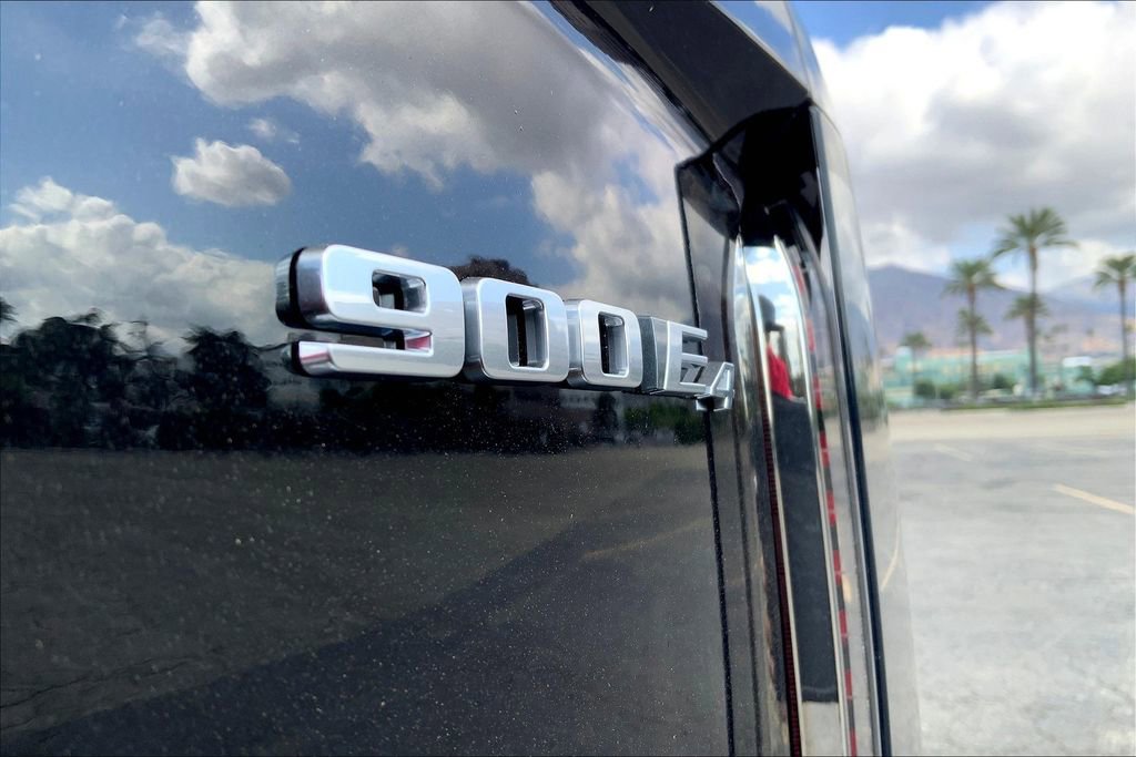 New 2026 Cadillac Vistiq Premium Luxury image 16