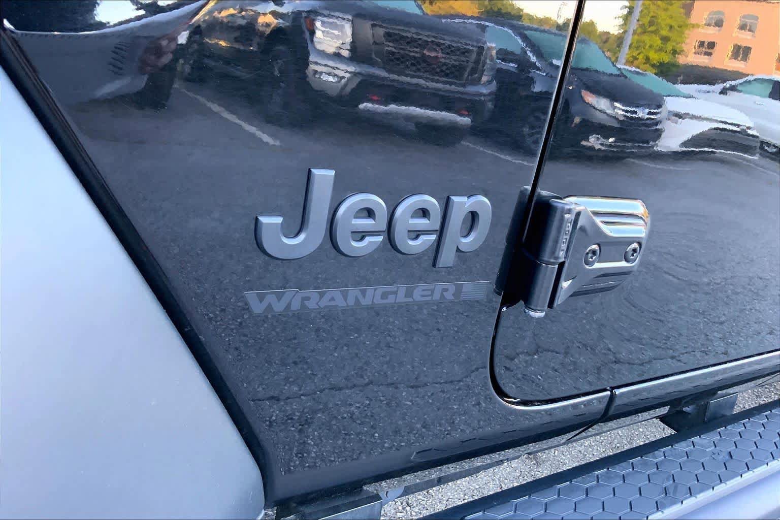 Used 2024 Jeep Wrangler Unlimited Sport AWD/4WD image 10