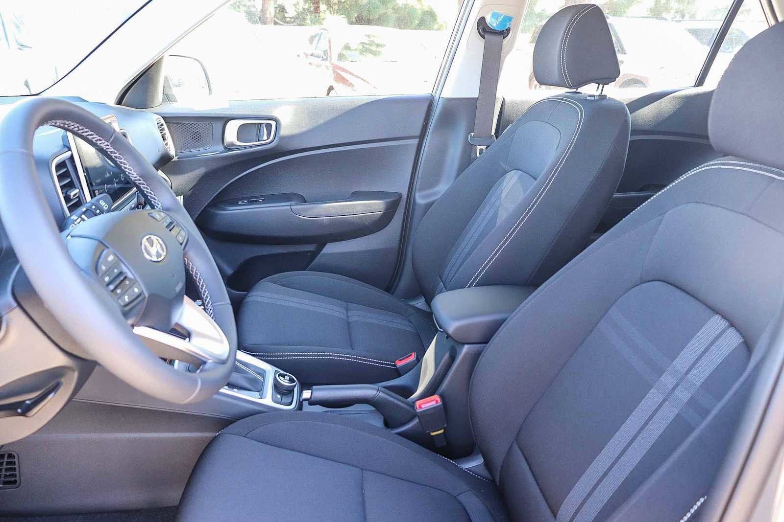 New 2026 Hyundai Venue SEL image 22