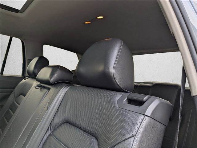 Used 2018 Volkswagen Atlas SEL Premium image 17