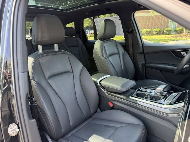 Used 2025 Audi Q7 3.0T Premium Plus AWD/4WD image 40