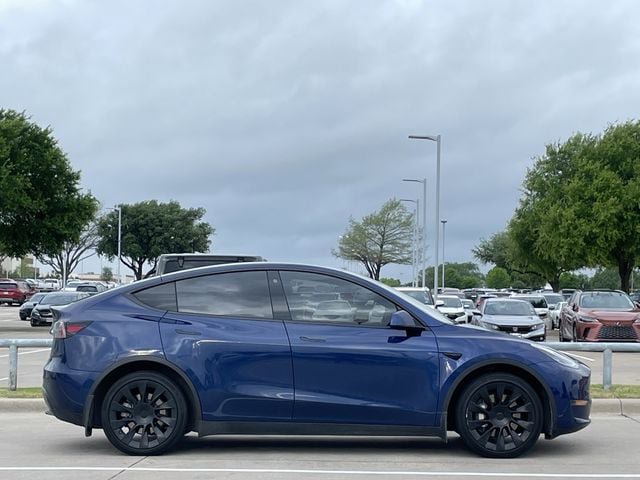 Used 2022 Tesla Model Y Long Range image 3