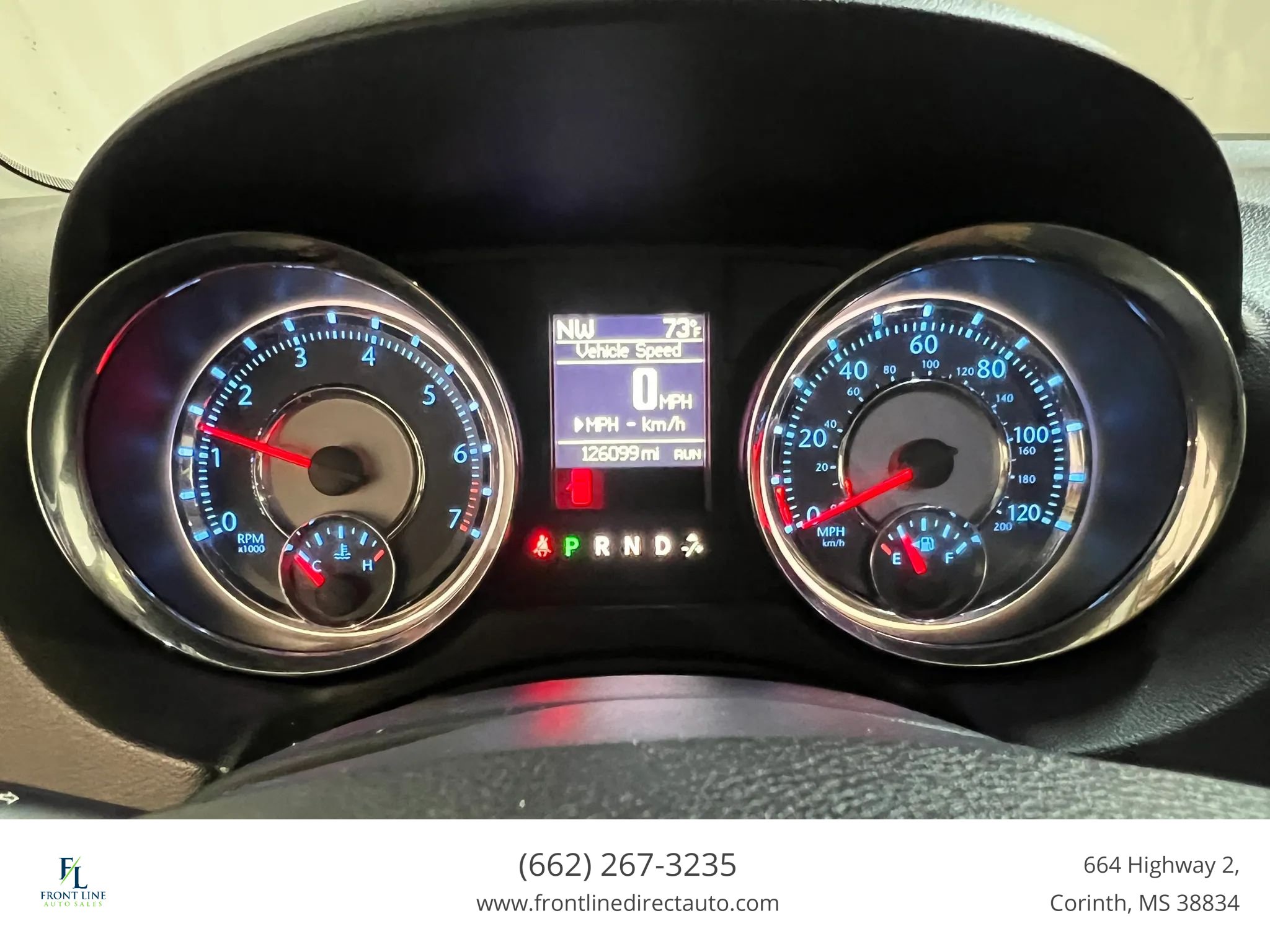 Used 2013 Chrysler Town & Country Touring-L w/ Driver Convenience Group FWD image 16