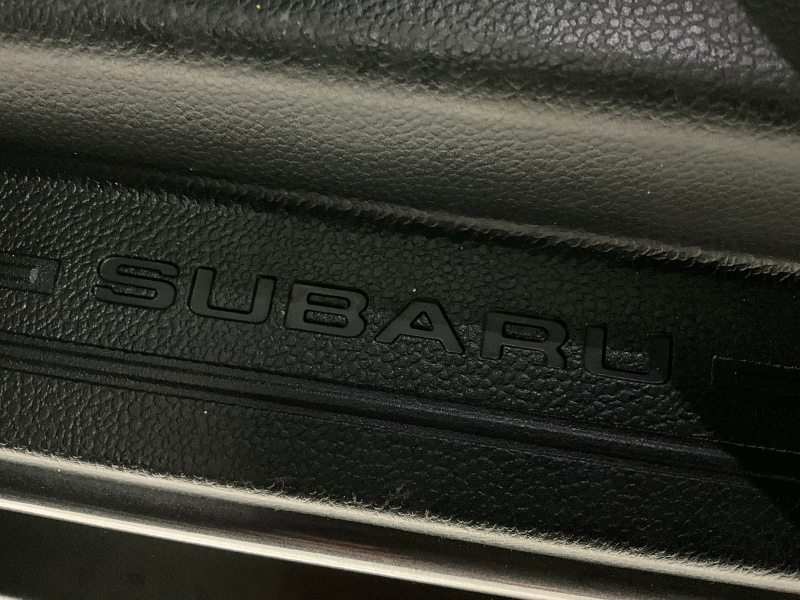 Used 2025 Subaru Outback Premium w/ Popular Package #1A image 30