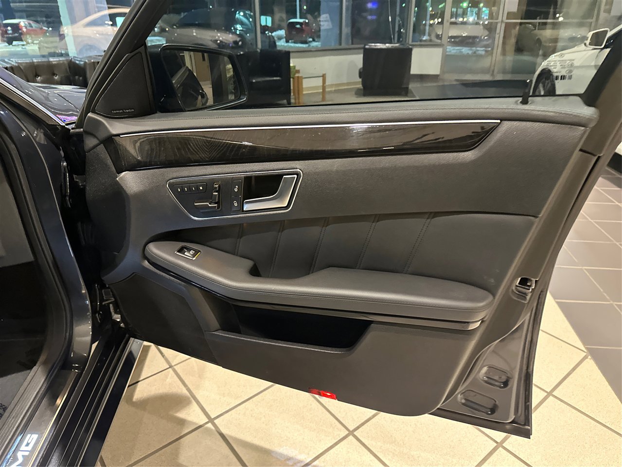 Used 2012 Mercedes-Benz E 63 AMG E63 AMG image 23