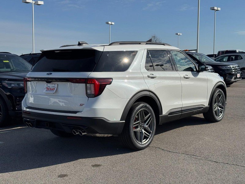 New 2026 Ford Explorer ST w/ Sun And Sound Package AWD/4WD image 3