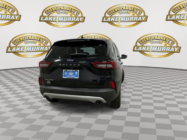 Used 2023 Ford Escape Active w/ Tech Pack #1 image 2