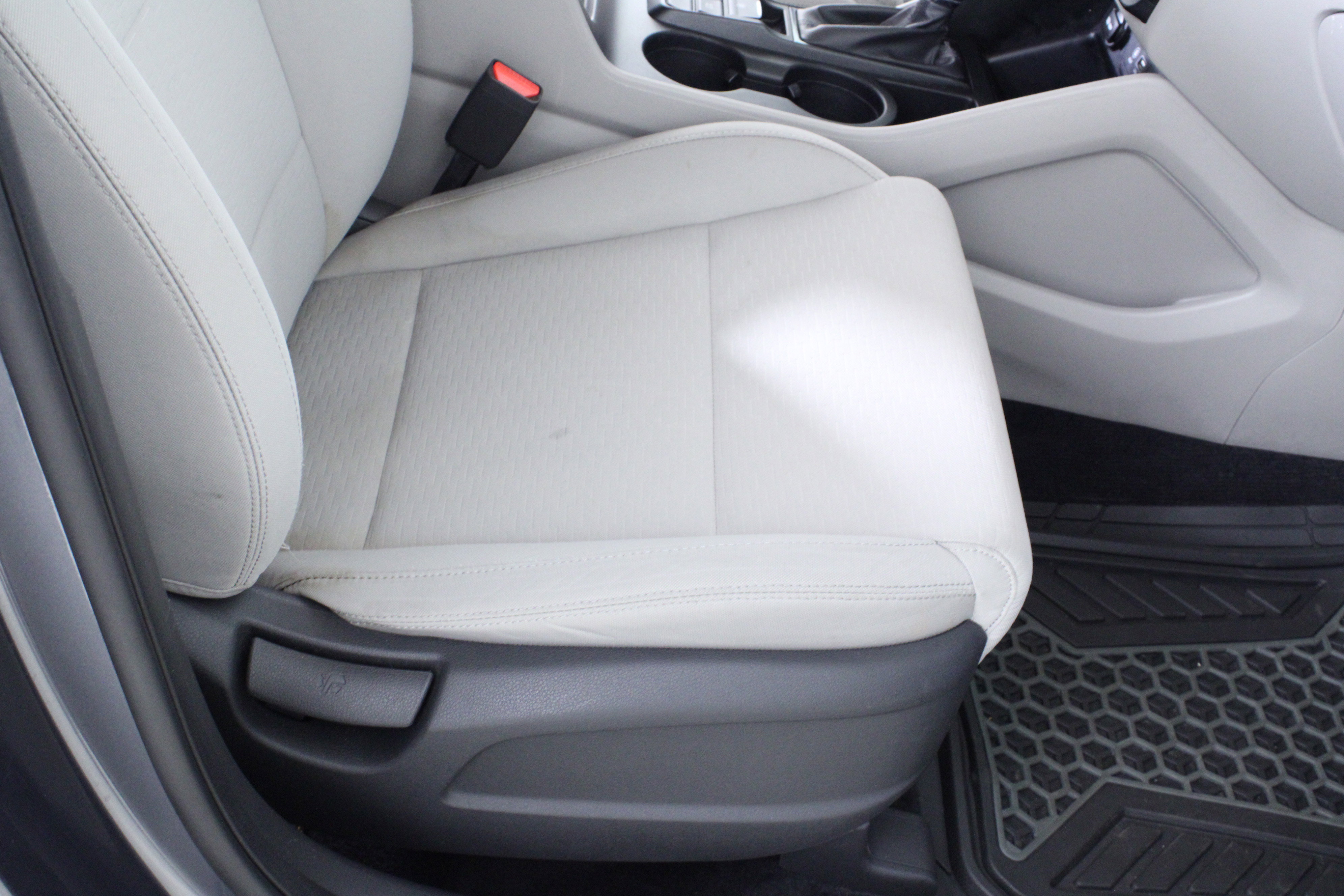 Used 2019 Hyundai Tucson SE AWD/4WD image 16