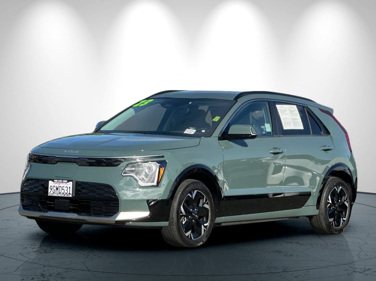 Used 2023 Kia Niro Wind w/ Wind Preserve Package FWD image 8