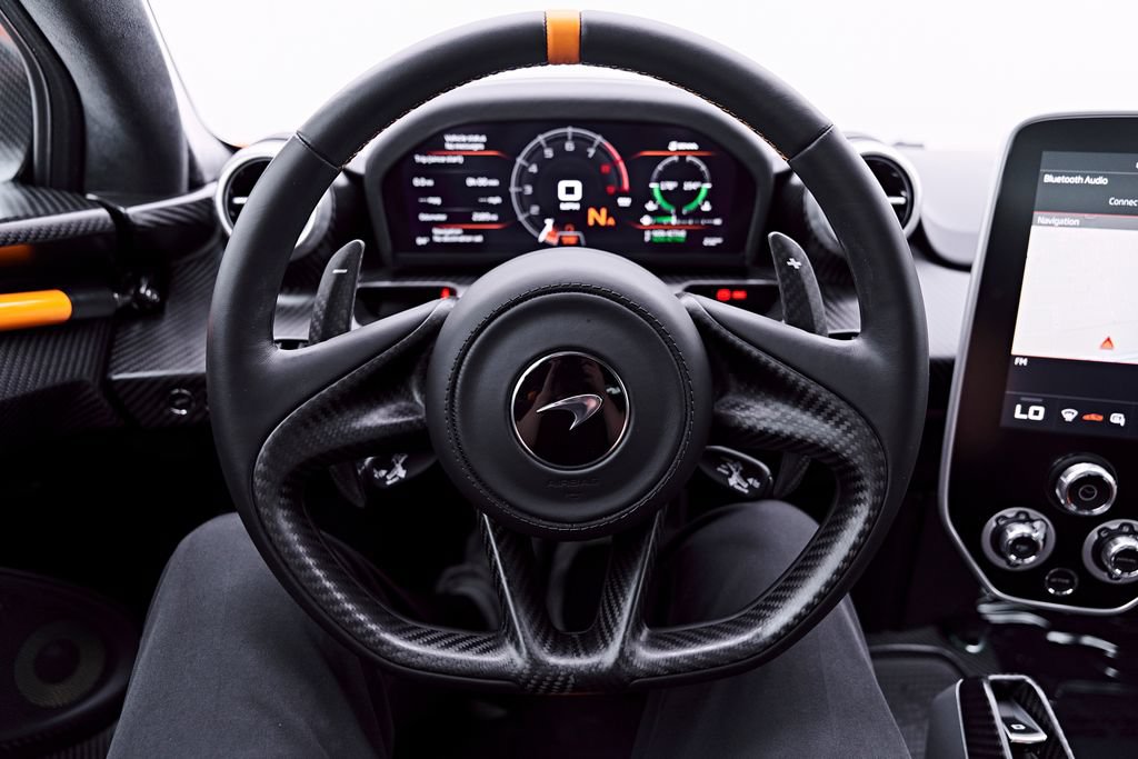 Used 2019 McLaren Senna RWD image 73