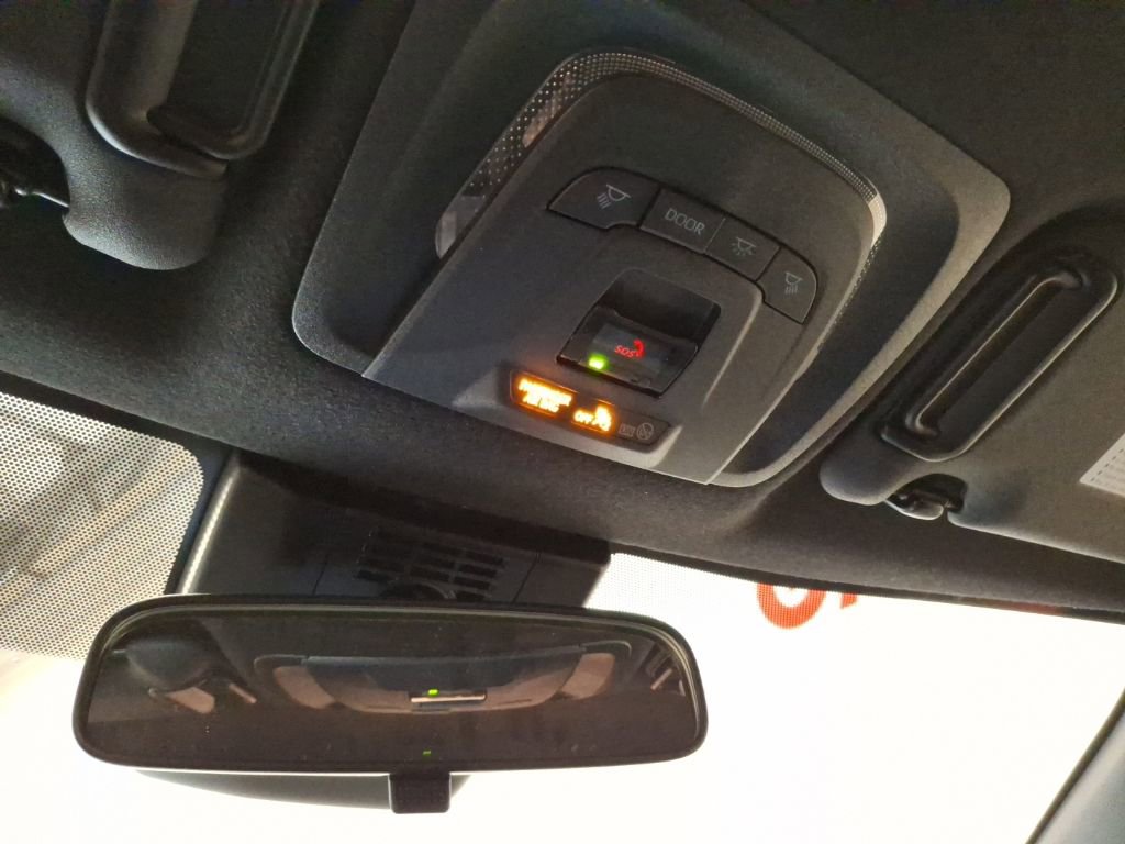 Used 2024 Toyota Corolla SE image 27