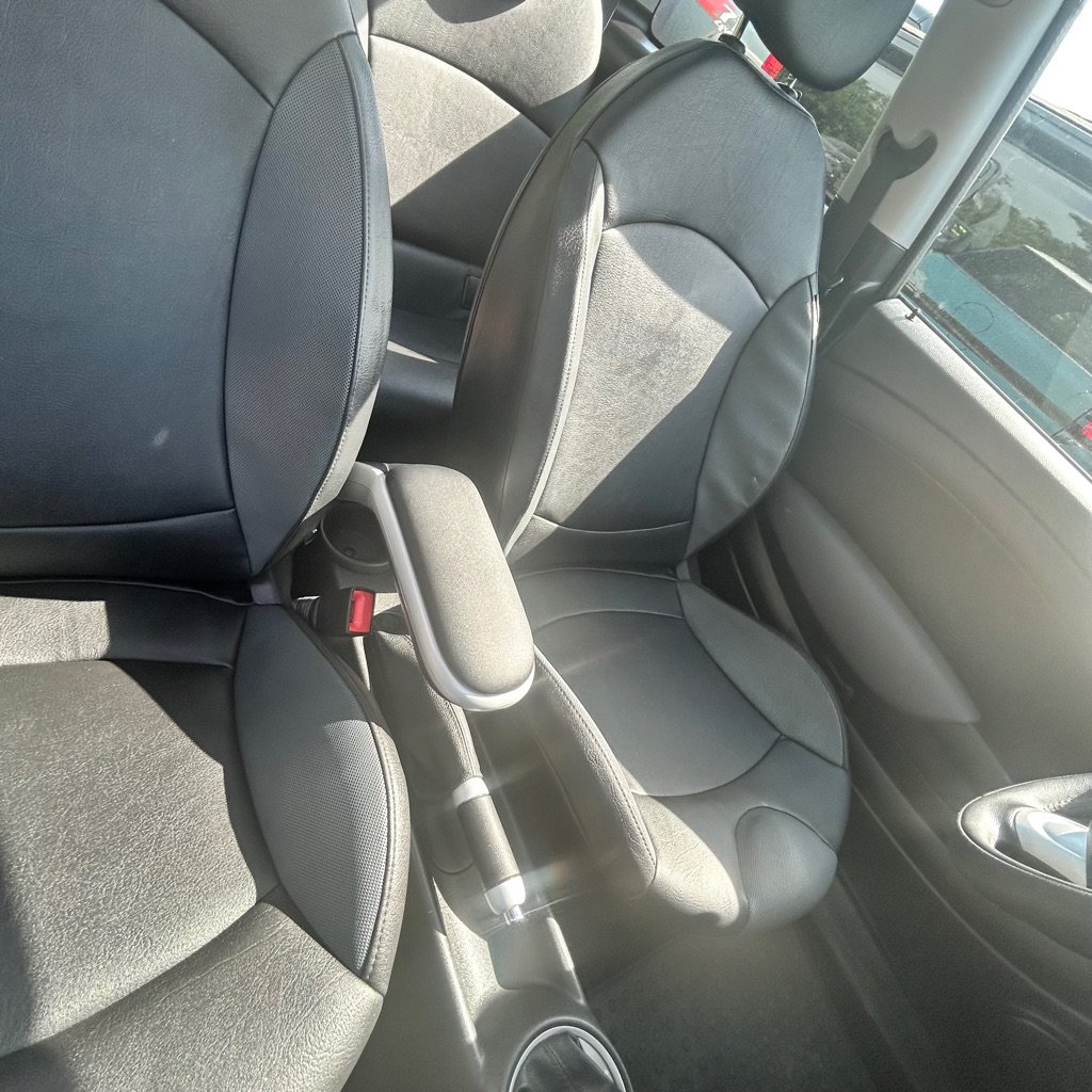 Used 2007 MINI Cooper Hardtop FWD image 7