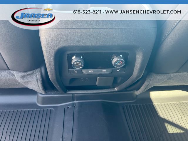 New 2026 Chevrolet Traverse RS w/ LPO, Floor Liner Package FWD image 21
