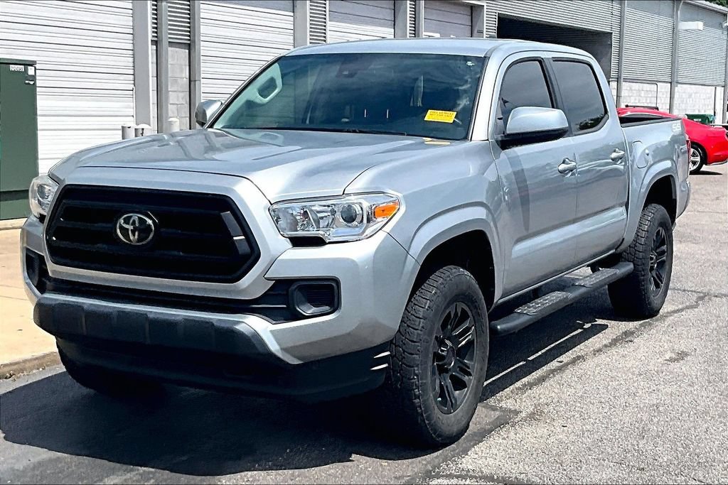 Used 2022 Toyota Tacoma SR w/ SR Convenience Package RWD image 2