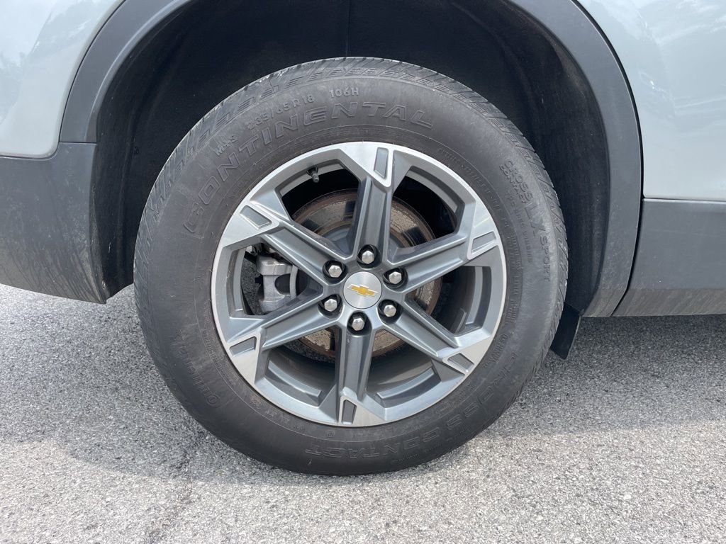 Used 2024 Chevrolet Blazer LT w/ Convenience Package FWD image 18