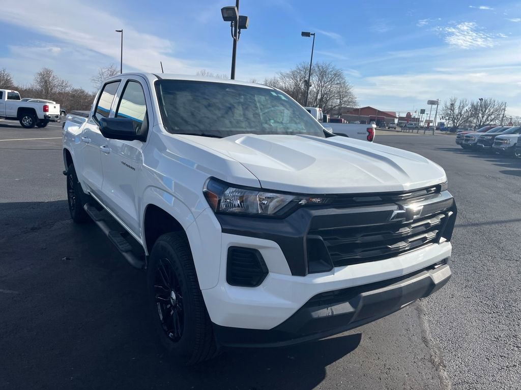 Used 2025 Chevrolet Colorado LT w/ Advanced Trailering Package image 7