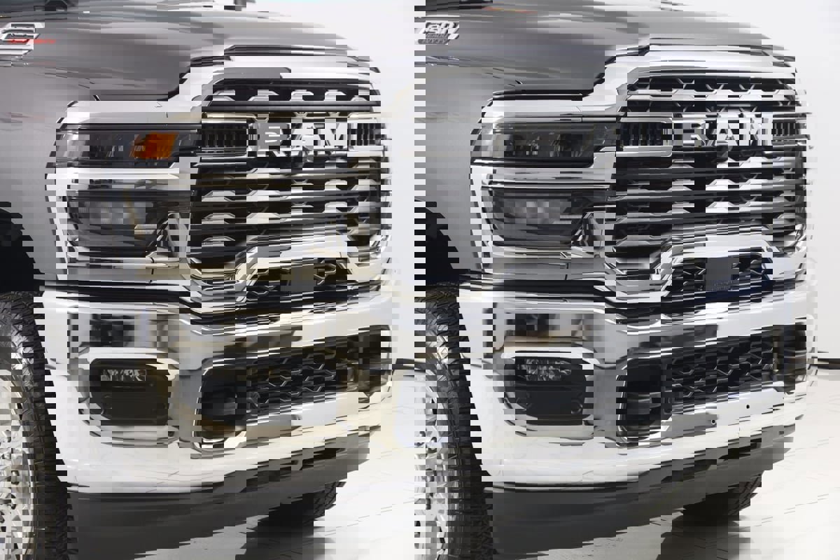 Used 2025 RAM 2500 Lone Star image 39