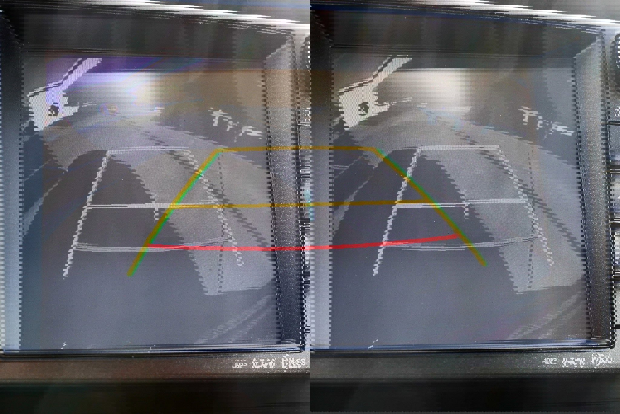 Used 2018 Toyota RAV4 XLE image 39