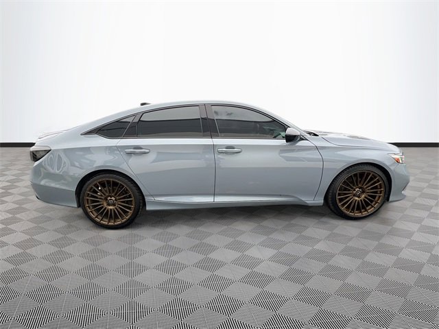 Used 2021 Honda Accord Sport image 8