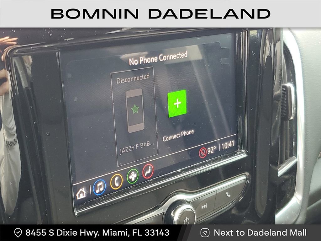 Used 2021 Chevrolet Traverse LT image 23