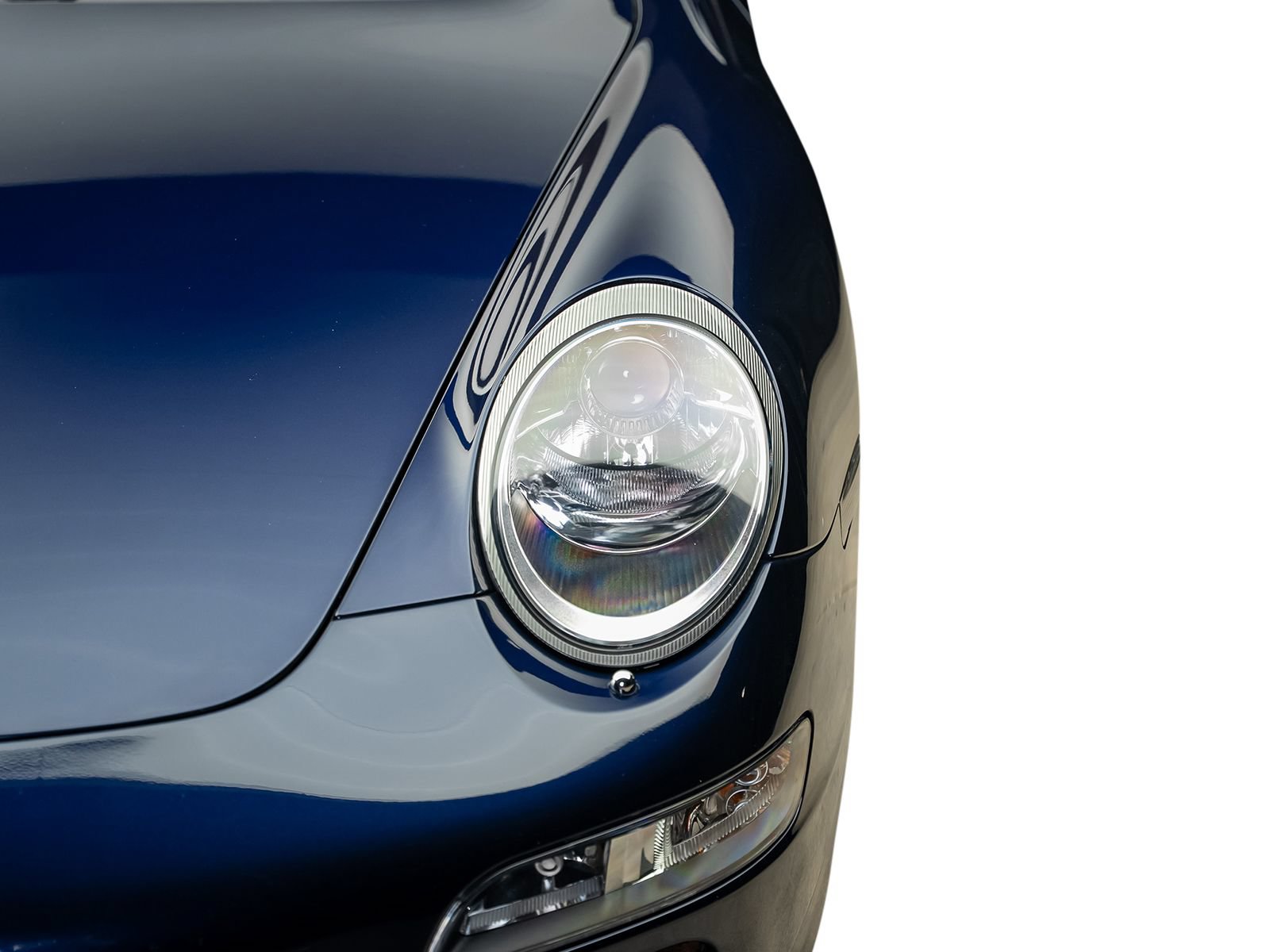 Used 2005 Porsche 911 Carrera S RWD image 4